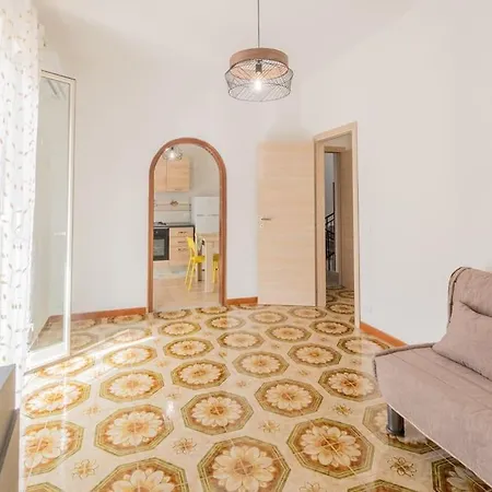 Ginevra Apartment *